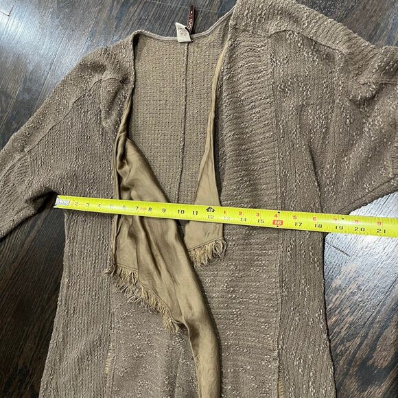 XCVI Cardigan Women’s Medium Green Draped Distressed‎ Boho Grunge Jacket - Picture 7 of 7